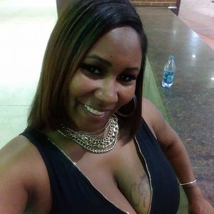 Meet your Posher, Tisha